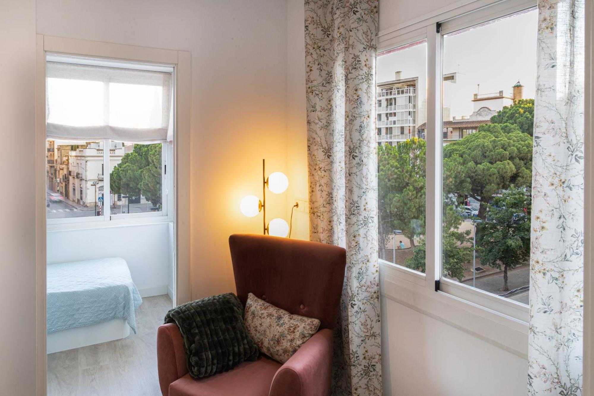 Apartamento Figueres Plaza Cataluna Exterior photo